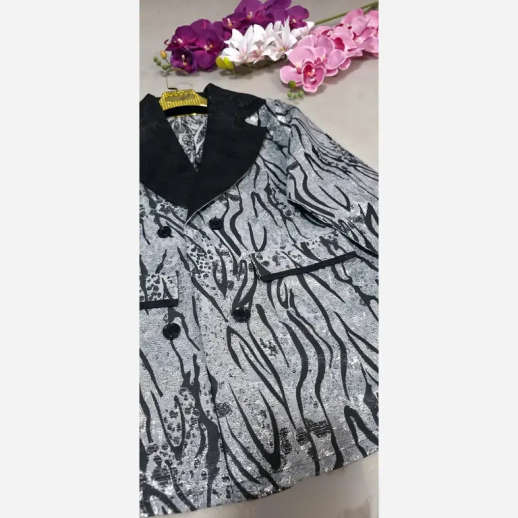 کت تک مریلا جنس ژاکارد مجلسی رنگ طلایی نقره ای خاکی فری سایز تا 46
