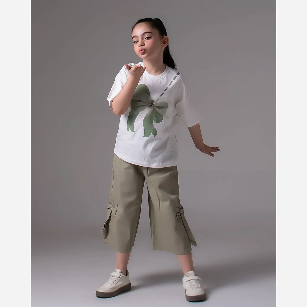 ست تیشرت و شلوار دخترانه جین سایز 40 تا 65 جنس پنبه و کتان طرح پاپیون